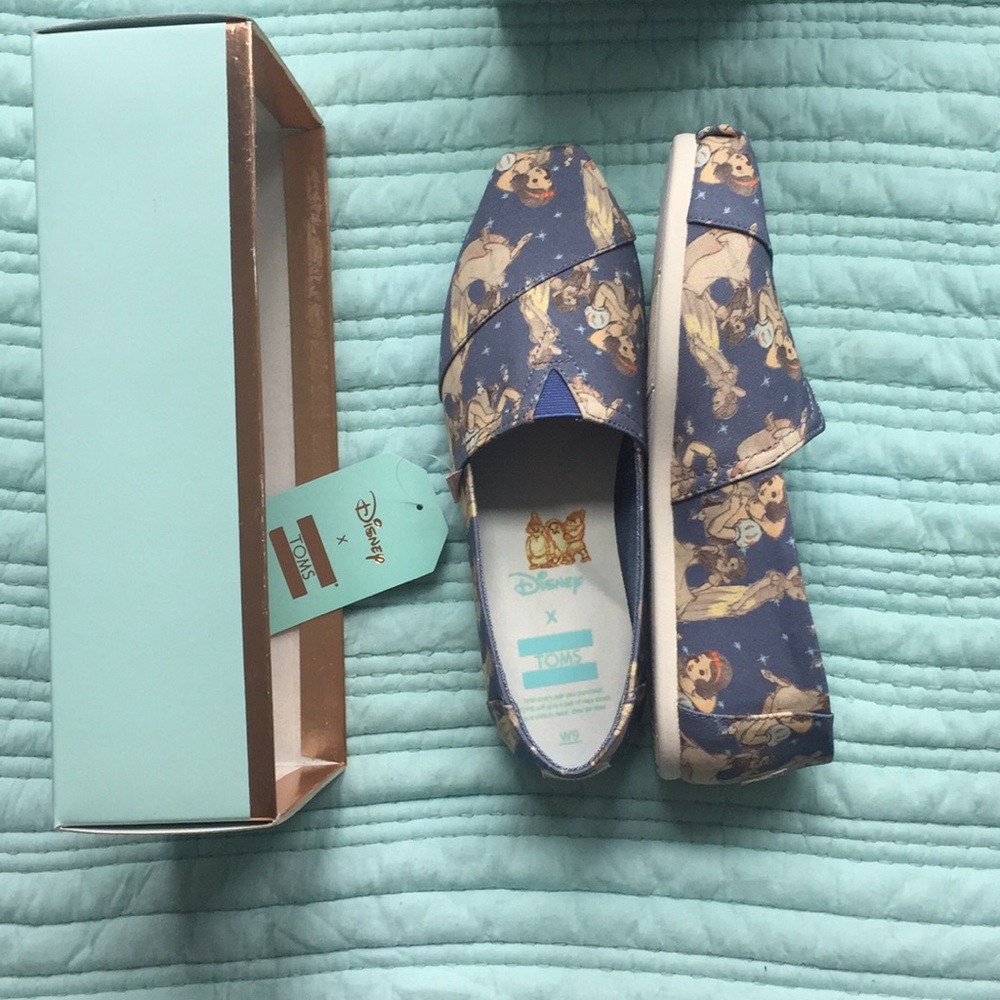 Snow White Disney Limited Edition TOMS Size W9